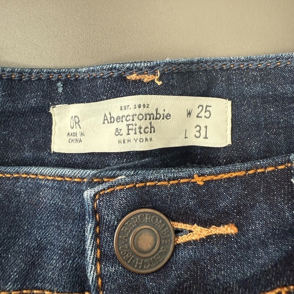 Abercrombie & Fitch Super Skinny Mid Rise Jeans Blue - Picture 3 of 7